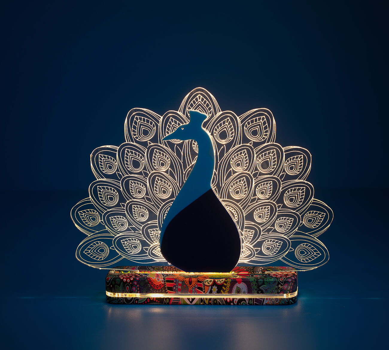 Peacock Modern Home Decor Aesthetic Table LIT 3D Illusion Lamp - LIT Lamps - Squirrel 3D LED Lamp-3d Lamps