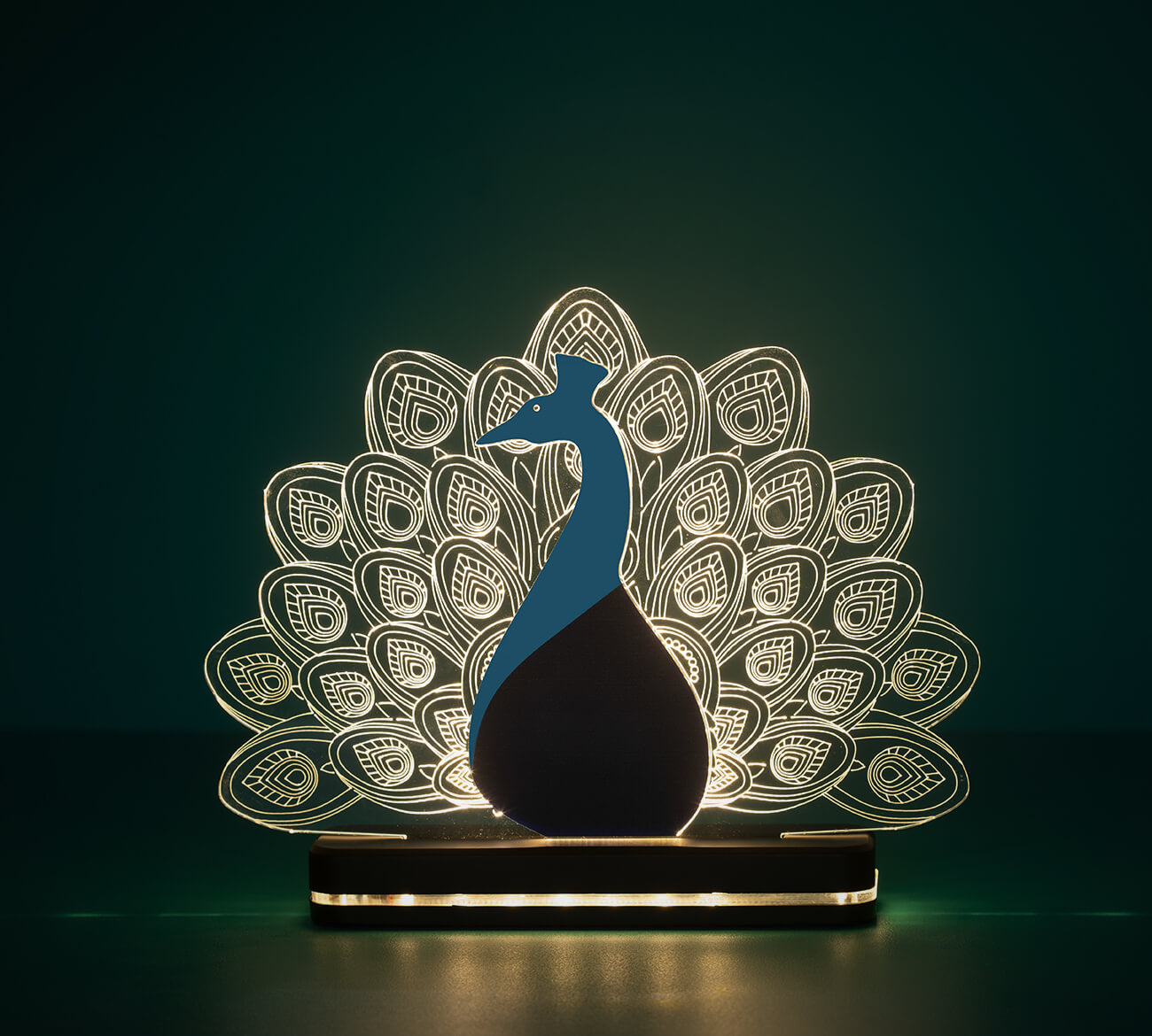 Peacock Modern Home Decor Aesthetic Table LIT 3D Illusion Lamp - LIT Lamps - Squirrel 3D LED Lamp-3d Lamps