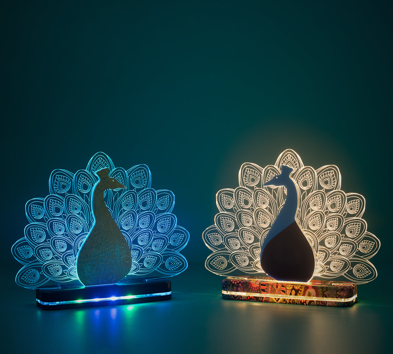 Peacock Modern Home Decor Aesthetic Table LIT 3D Illusion Lamp - LIT Lamps - Squirrel 3D LED Lamp-3d Lamps